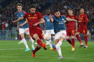 Cristante AS Roma v Feyenoord: Quarterfinal Second Leg - UEFA Europa League
