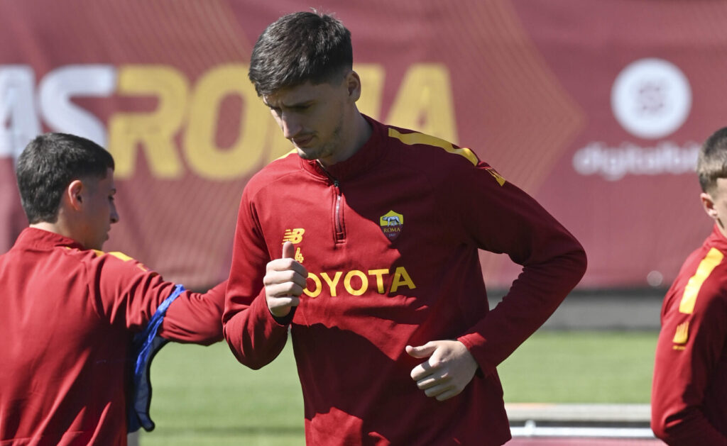 Kumbulla AS Roma Training Session