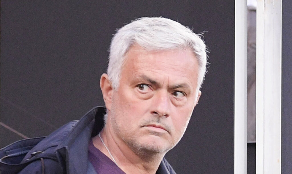 Mourinho Bayer 04 Leverkusen v AS Roma: Semi-Final Second Leg - UEFA Europa League