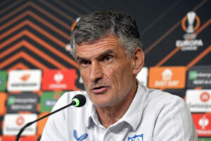 Mendilibar Sevilla FC Training Session And Press Conference