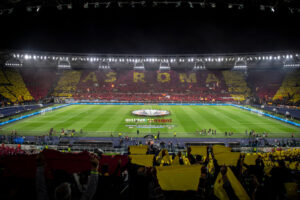 Coreografia tifosi AS Roma v Bayer 04 Leverkusen: Semi-Final First Leg - UEFA Europa League