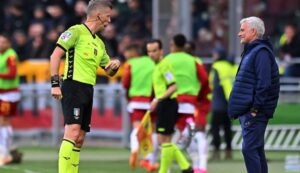 Mourinho Orsato Bologna FC v AS Roma - Serie A