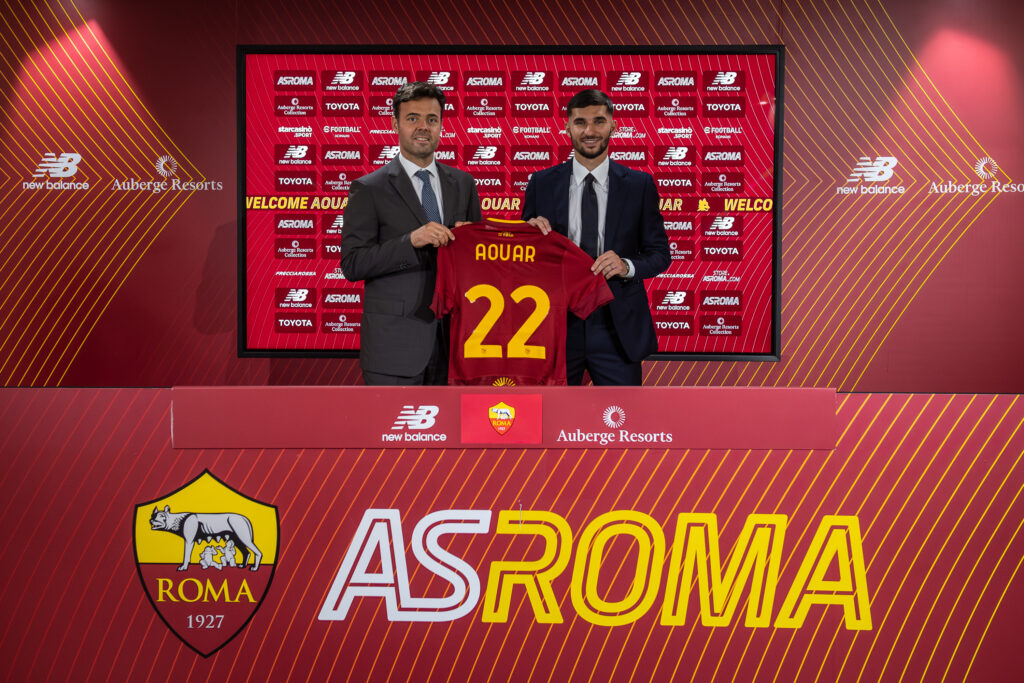aouar pinto AS Roma Unveil New Signing Houssem Aouar