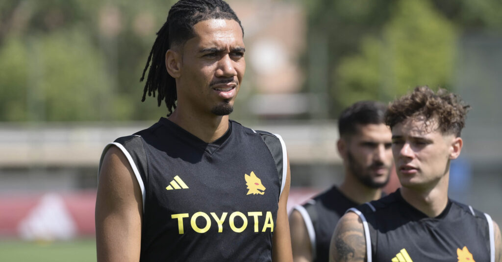 smalling Zalewski AS Roma Training Session