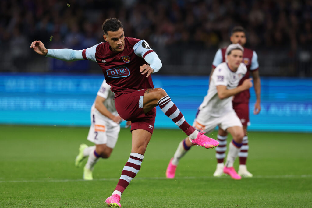scamacca Perth Glory v West Ham United