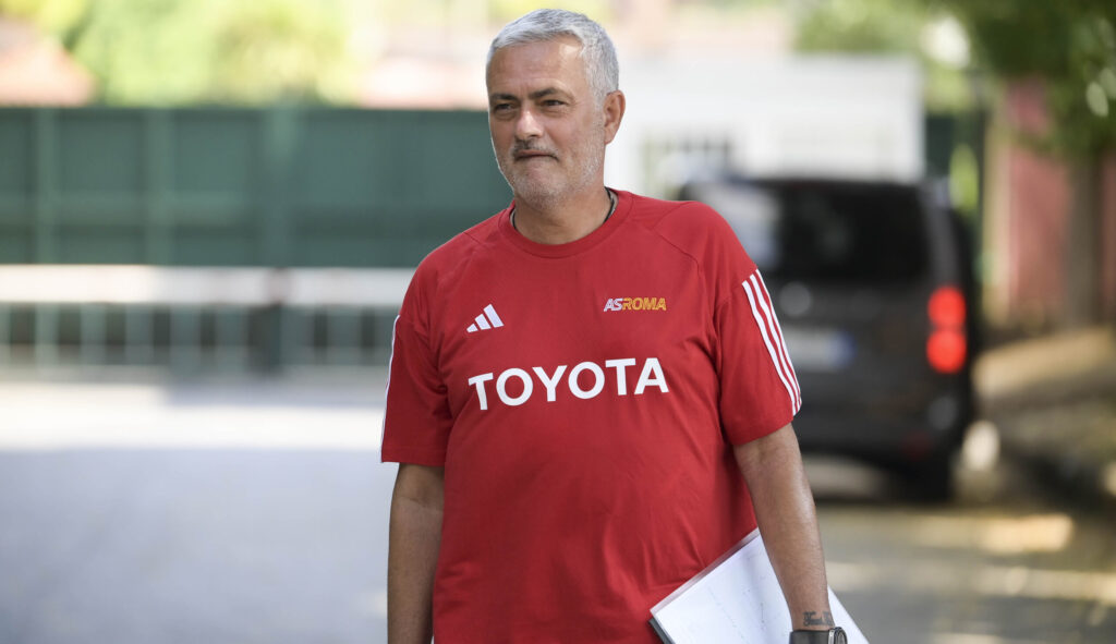 mourinho AS Roma Training Session