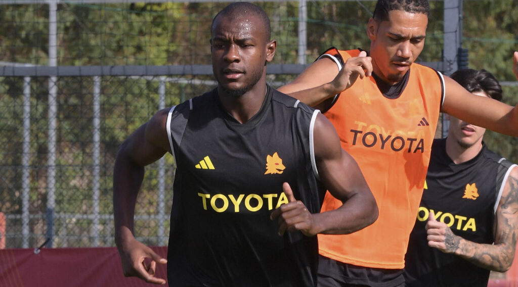 Ndicka AS Roma Training Session