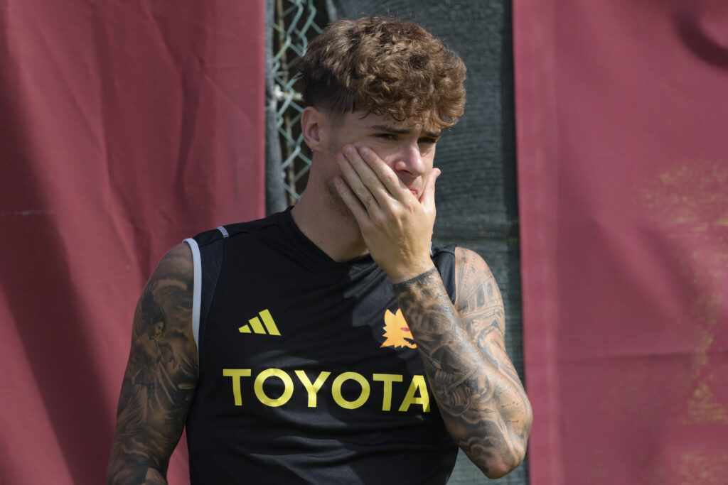 Zalewski AS Roma Training Session