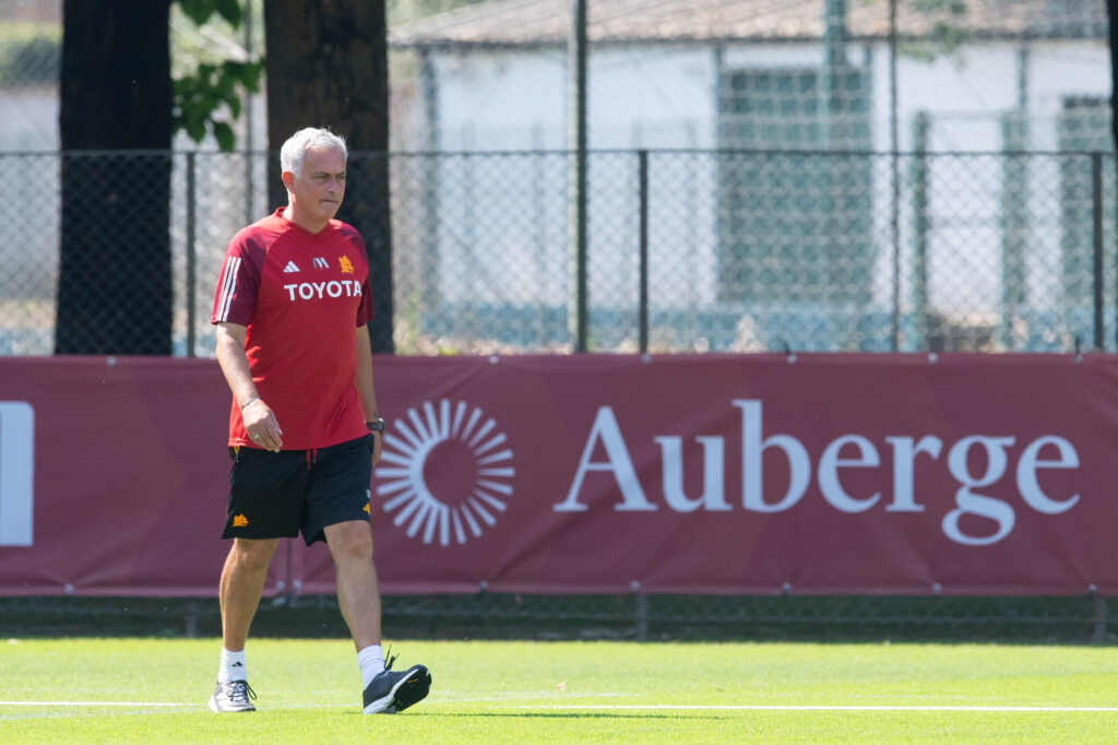 mourinho AS Roma Training Session