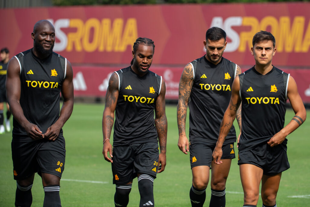 lukaku paredes renato sanches dybala AS Roma Training Session