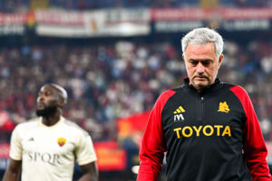 Mourinho Lukaku Genoa CFC v AS Roma - Serie A TIM