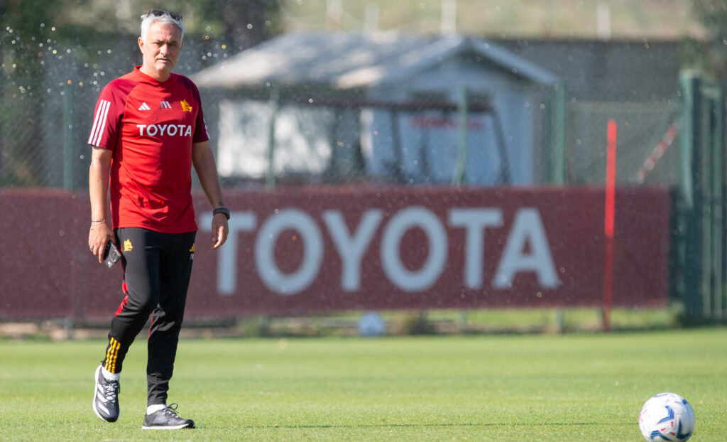 mourinho AS Roma Training Session