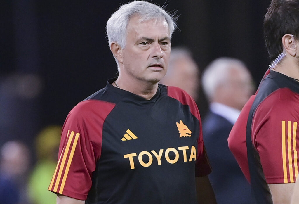 Mourinho Cagliari Calcio v AS Roma - Serie A TIM