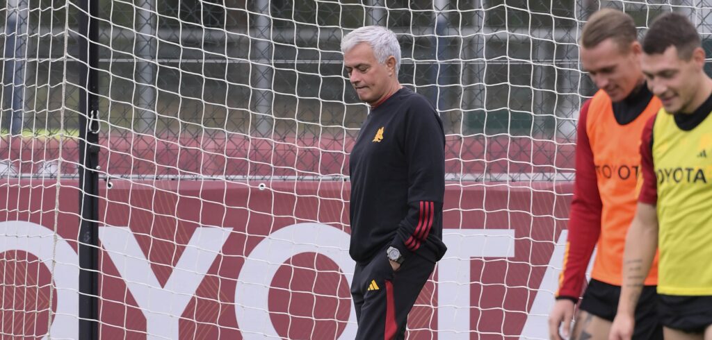 mourinho karsdorp belotti