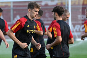 Llorente AS Roma Training Session