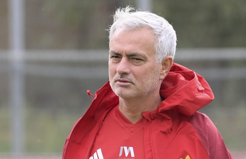 AS Roma Training Session mourinho