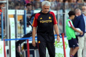 Mourinho Cagliari Calcio v AS Roma - Serie A TIM