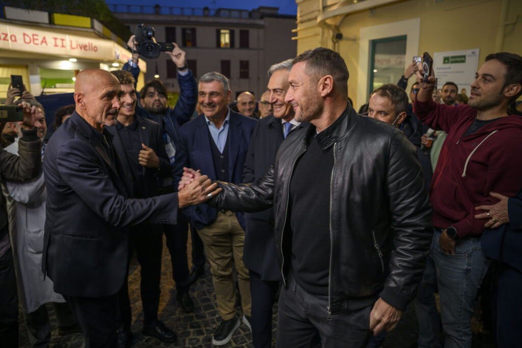 totti spalletti Italy Delegation Visit Bambin Gesu Hospital