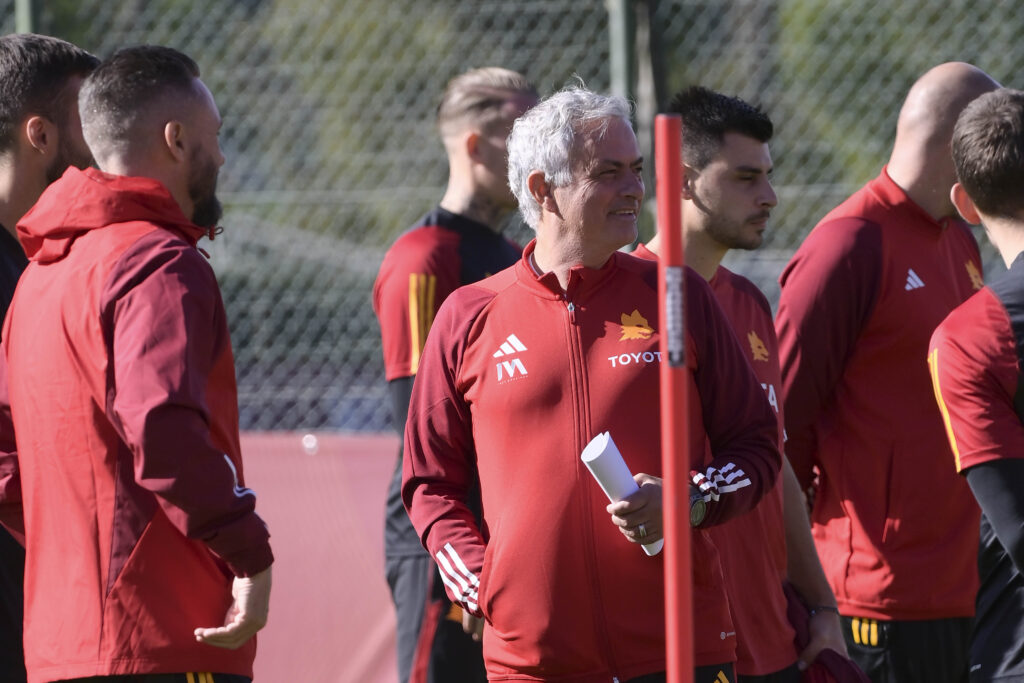 mourinho AS Roma Training Session