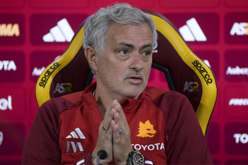 mourinho AS Roma Training Session