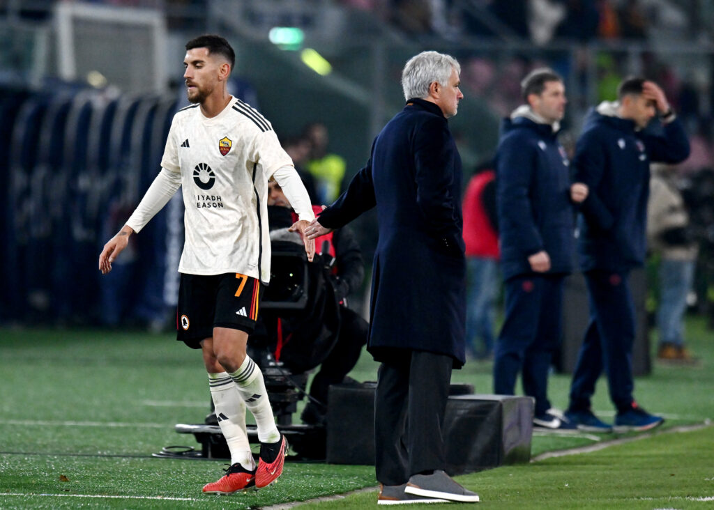 Pellegrini è  Mourinho Bologna FC v AS Roma - Serie A TIM