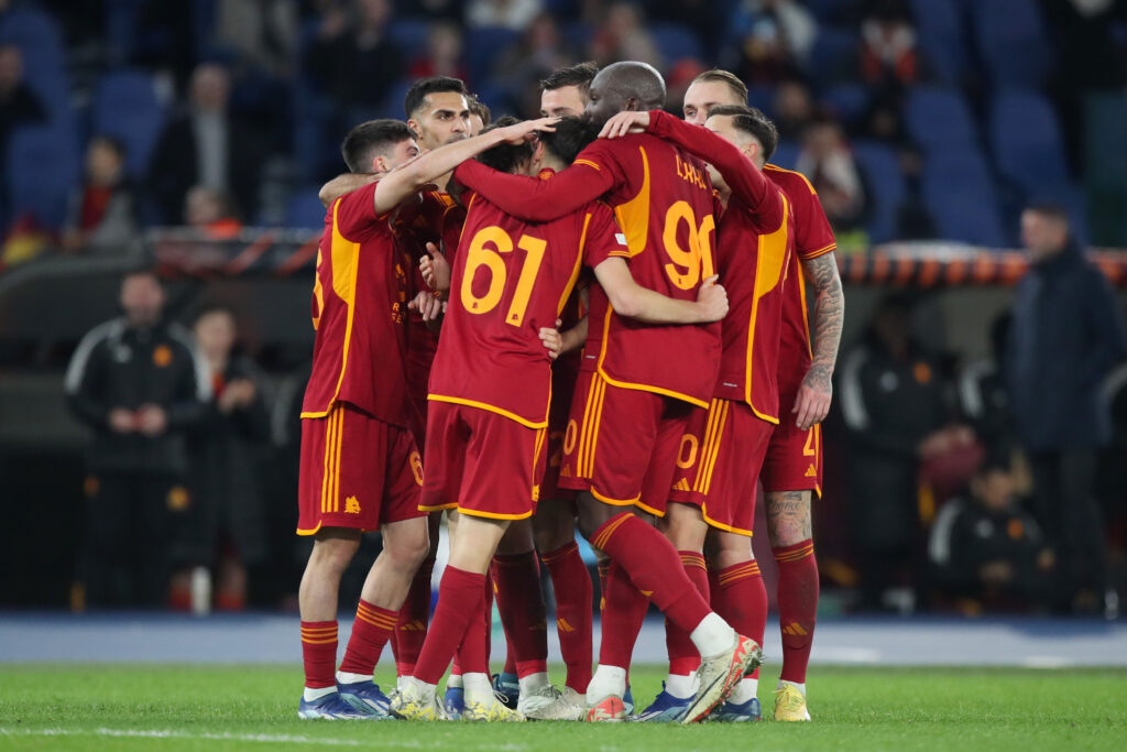 abbraccio Pisilli AS Roma v FC Sheriff Tiraspol: Group G - UEFA Europa League 2023/24