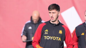 Kumbulla AS Roma Training Session