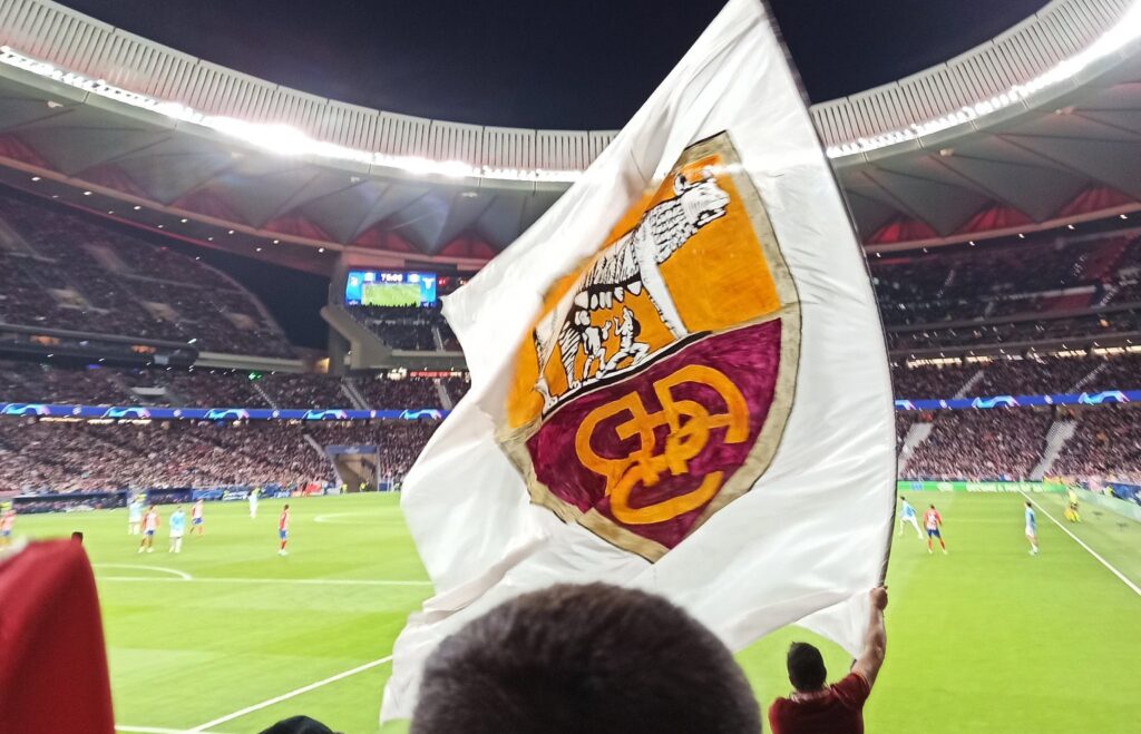 bandiera roma atletico lazio
