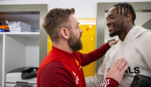 De Rossi Abraham AS Roma Unveil New Coach Daniele De Rossi