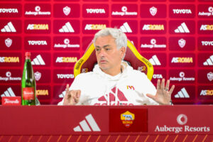 Mourinho AS Roma Training Session &amp; Press Conferenza