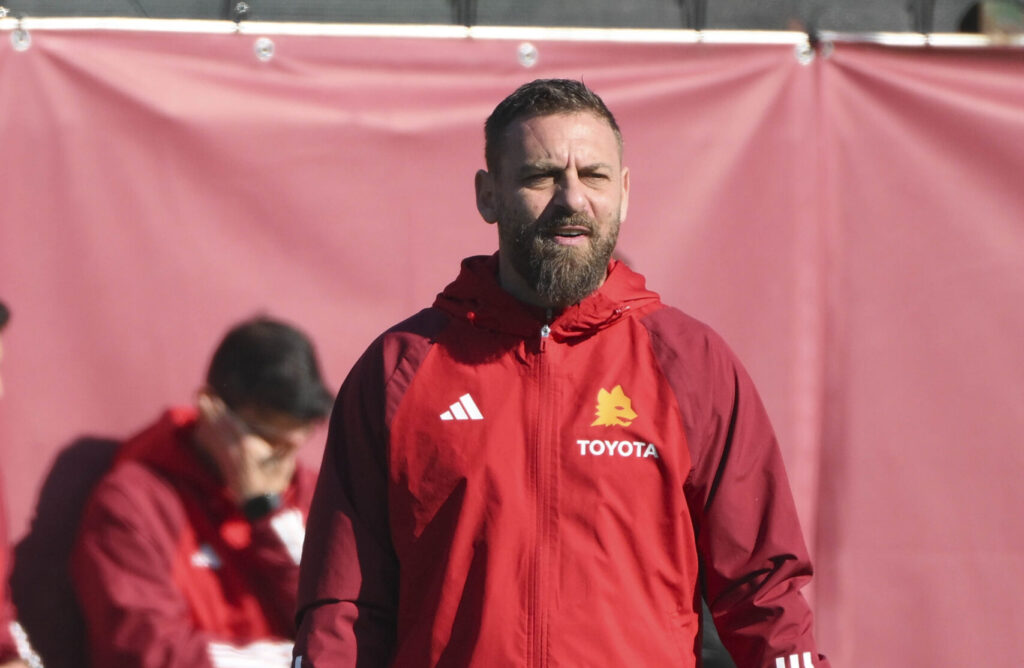 De Rossi AS Roma Training Session