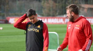 AS Roma Training Session de rossi dybala