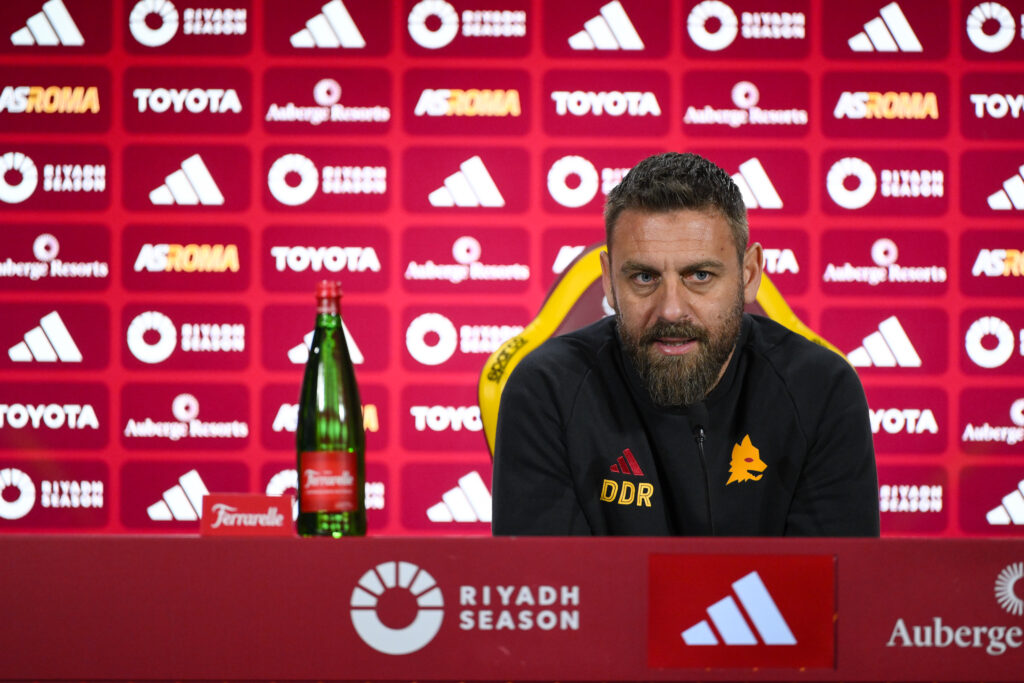 De Rossi AS Roma Training Session &amp; Press Conference