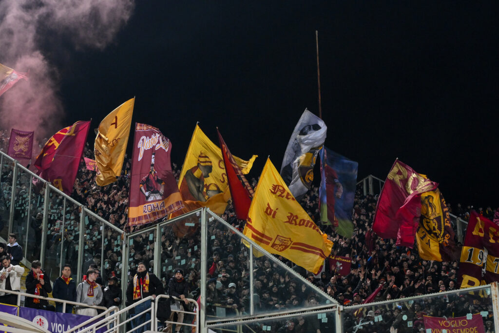 tifosi roma ACF Fiorentina v AS Roma - Serie A TIM