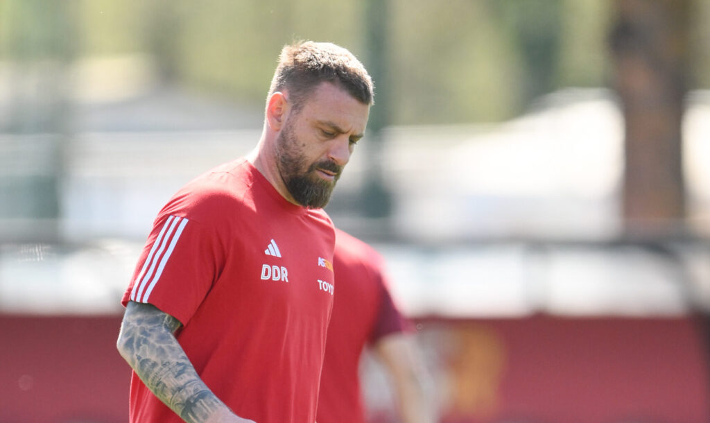 De Rossi AS Roma Training Session