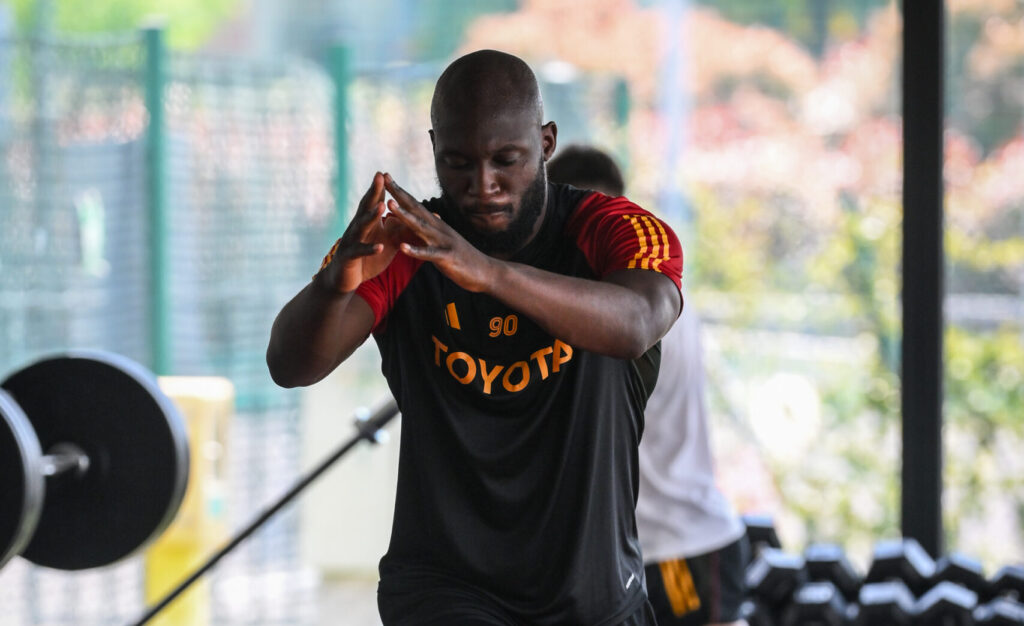 AS Roma Training Session lukaku