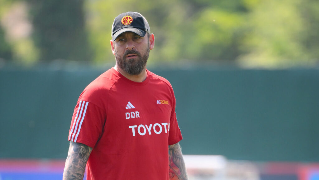 AS Roma Training Session de rossi