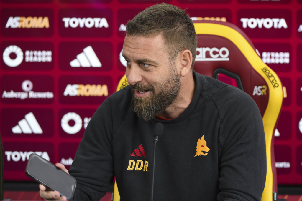 AS Roma Press Conference