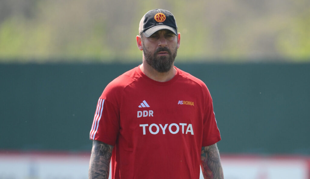 AS Roma Training Session de rossi