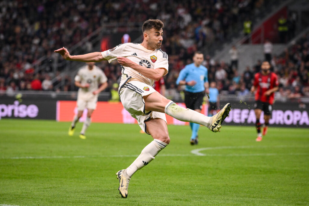 El Shaarawy AC Milan v AS Roma: Quarter-Final First Leg - UEFA Europa League 2023/24