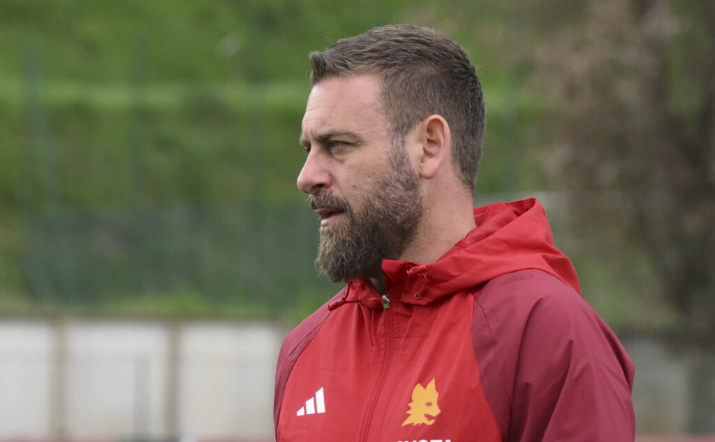 De Rossi AS Roma Training Session