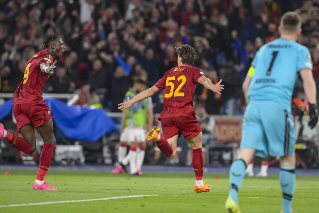 Bove AS Roma v Bayer 04 Leverkusen: Semi-Final First Leg - UEFA Europa League