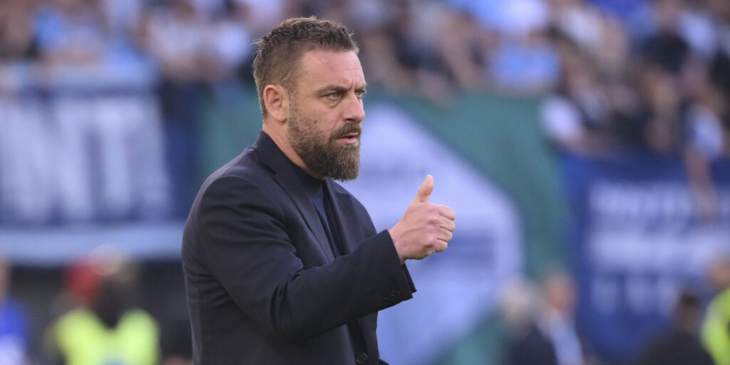 de rossi AS Roma v SS Lazio - Serie A TIM