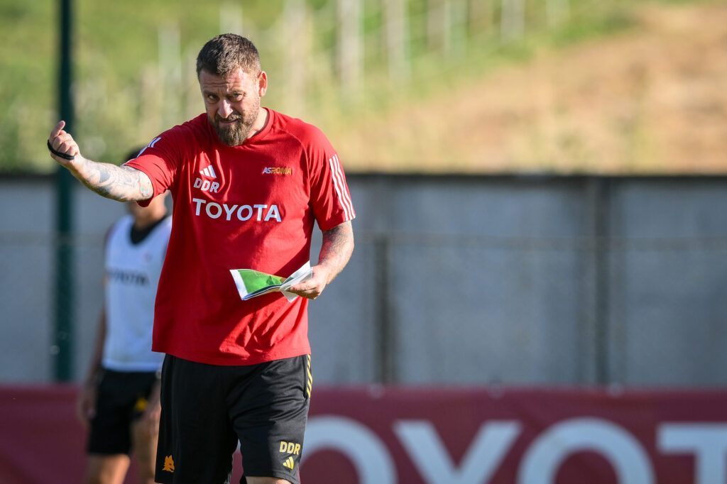 De Rossi AS Roma Training Session