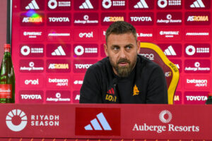 De RossiAS Roma Press Conference
