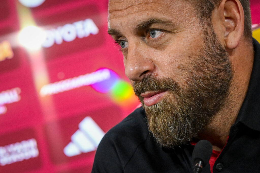 de rossi AS Roma Training Session &amp; Press Conference