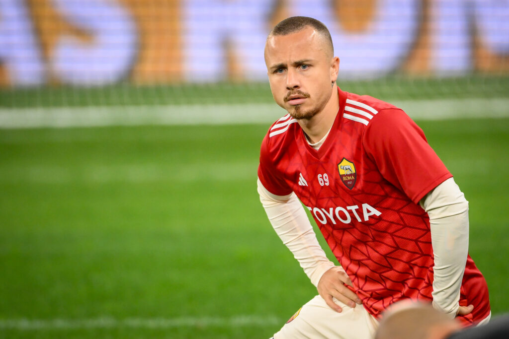 Angelino AC Milan v AS Roma