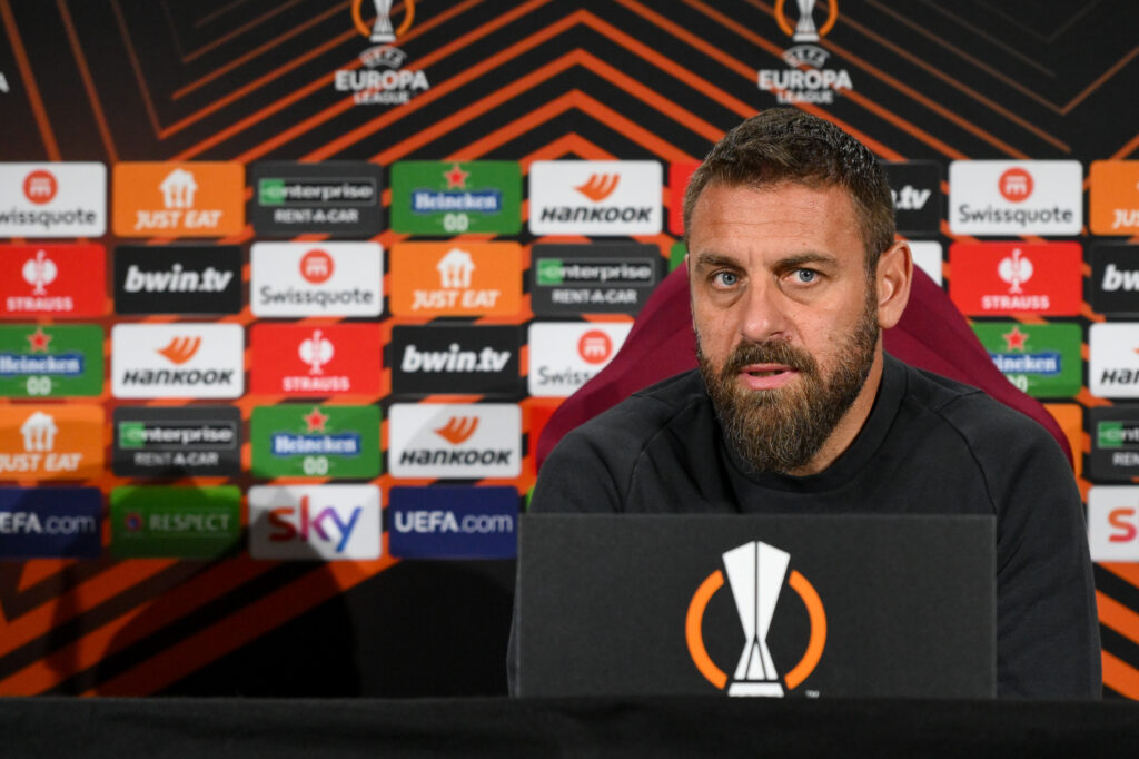 de rossi AS Roma Training Session And Press Conference - UEFA Europa League 2023/24