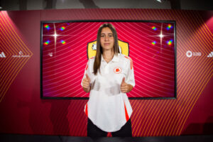 AS Roma Women Unveil New Signing Giulia Dragoni
