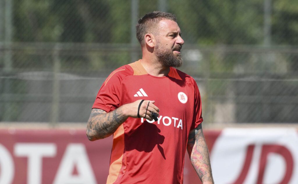 de rossi AS Roma Training Session